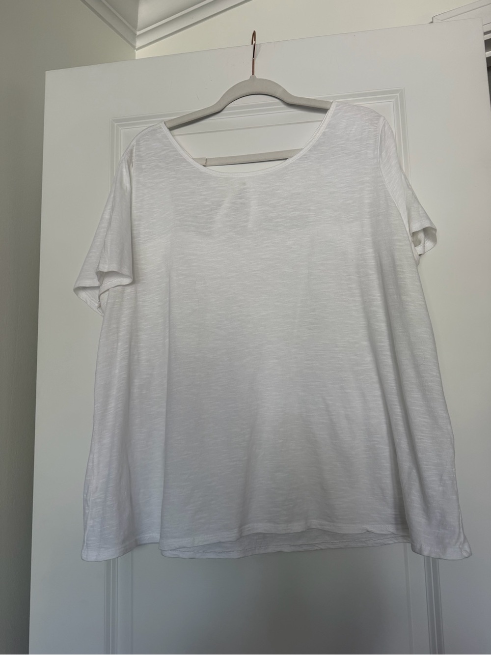 Women’s Classic White Short Sleeve Tee with Back Tie Detail